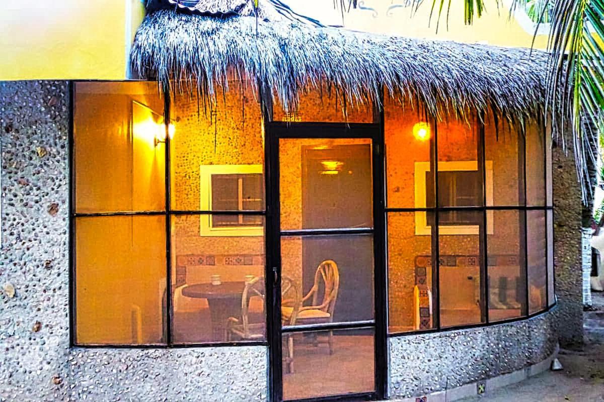 Antigua Lodge, 70 M From Sandy Beach Эль-Куйо Экстерьер фото